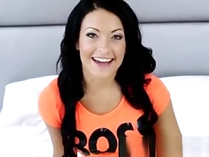 Kelly Is Ripe To Be Fucked