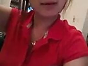 Awek Cina Tunjuk Tetek