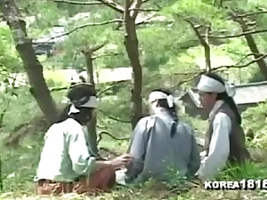 Ugly Korean man fucks hot korean woman